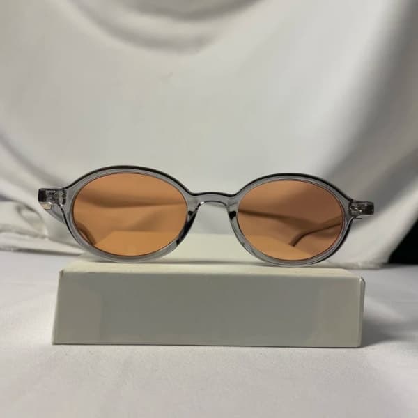 نظارة Lunettes de soleil Hipster Snug ovales et fines à monture corne en plastique، عرض مسطح