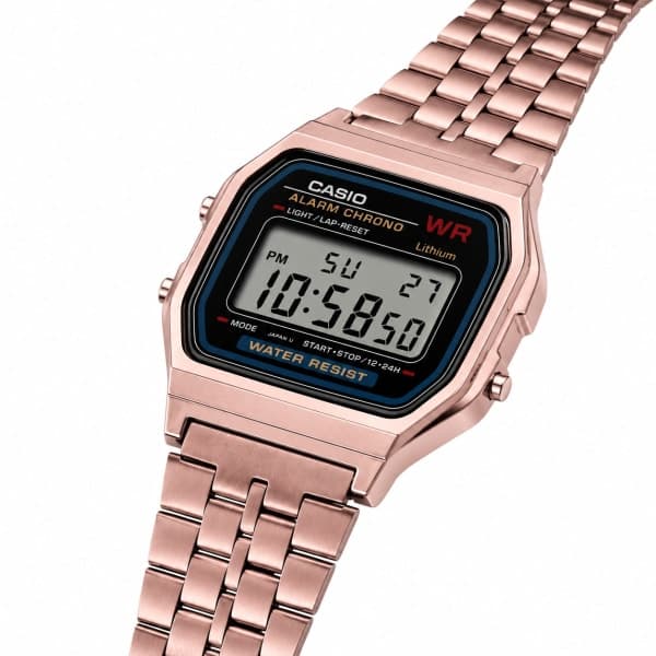 نظارة Casio Vintage Digital – Rose Gold على عارض